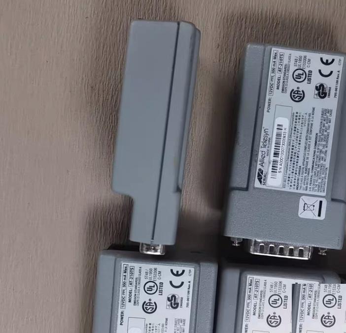 CentreCOM AT-210TS RJ45 AUI 15 rj45 12V 10BASE-T RJ45 AUI