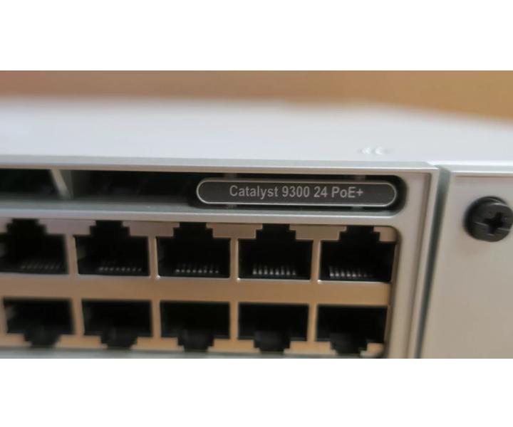 C9300-24P-E