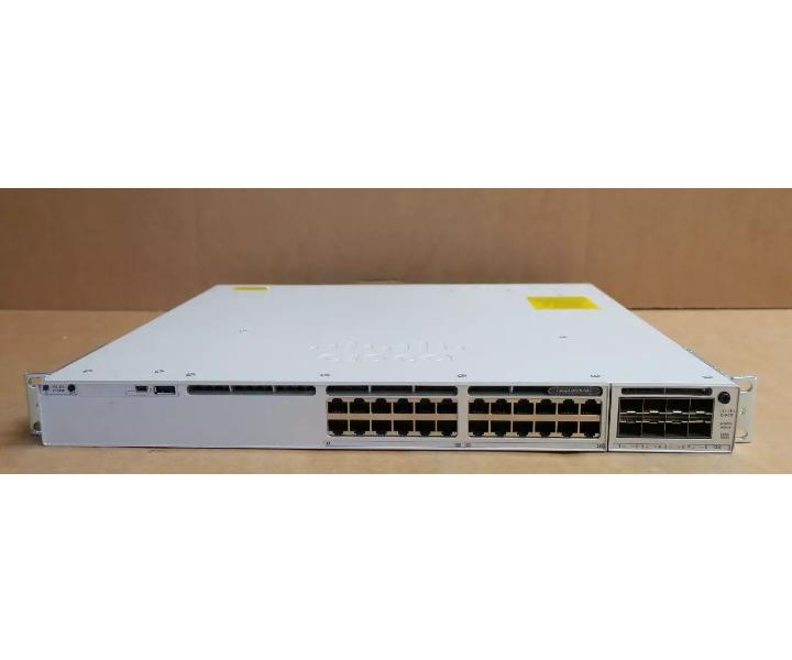 C9300-24P-E C9300-NM-8X