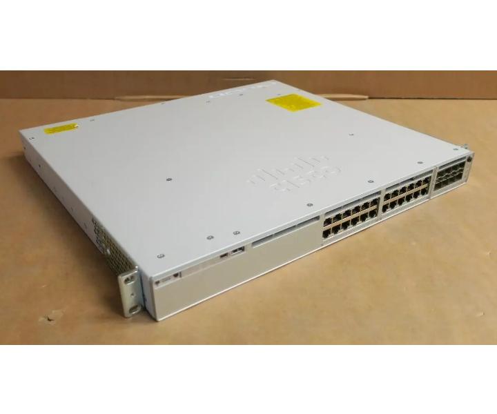 C9300-24P-E C9300-NM-8X