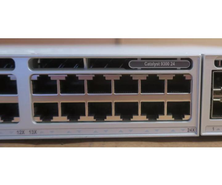 C9300-24T-A C9300-NM-8X 1GbE RJ45