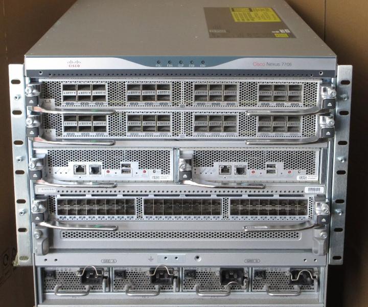 24-Port 48-Port Fabric-2 40Gb 10Gb 220Gb