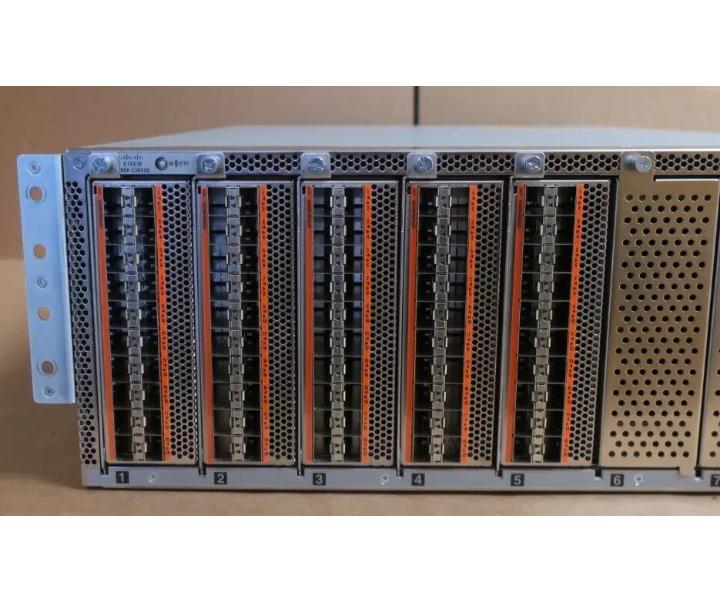 N5K-C5696Q N5696-M20UP C5696Q 20Port 10GbE