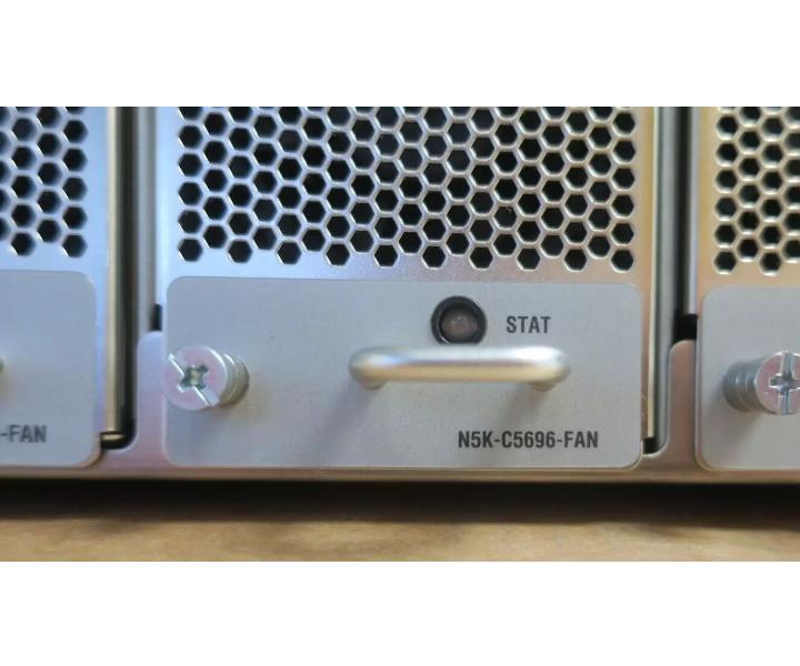 N5K-C5696Q N5696-M20UP C5696Q 20Port 10GbE