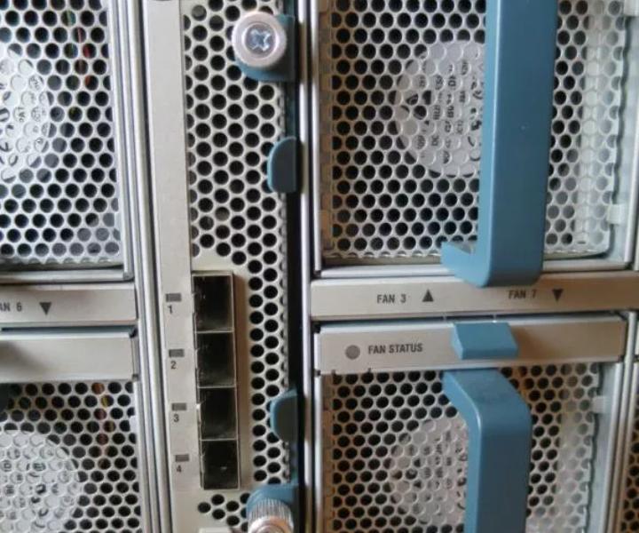 SIX-CORE UCS5108 B200 40GHz 192Gb 10Gb