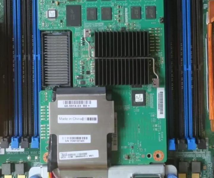 UCSC-C3K-M4SRB E5-2600v4 16-DIMM C3000