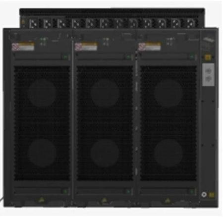 CloudEngine 16800 Series Data Center Switches with Large Capacity for the AI era CE 16808