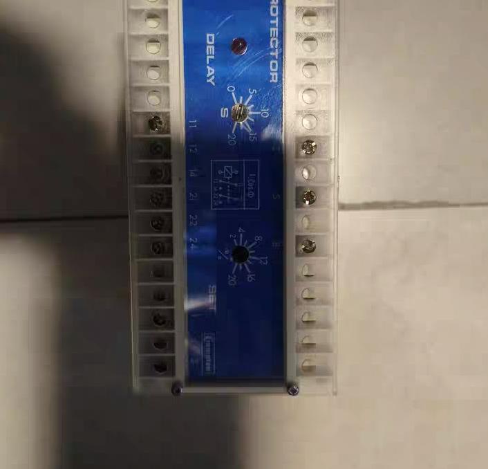Crompton Instruments 256-PAT 380V 5A 60Hz
