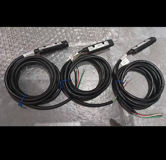 Cutler-Hammer 13103A6517 3 230