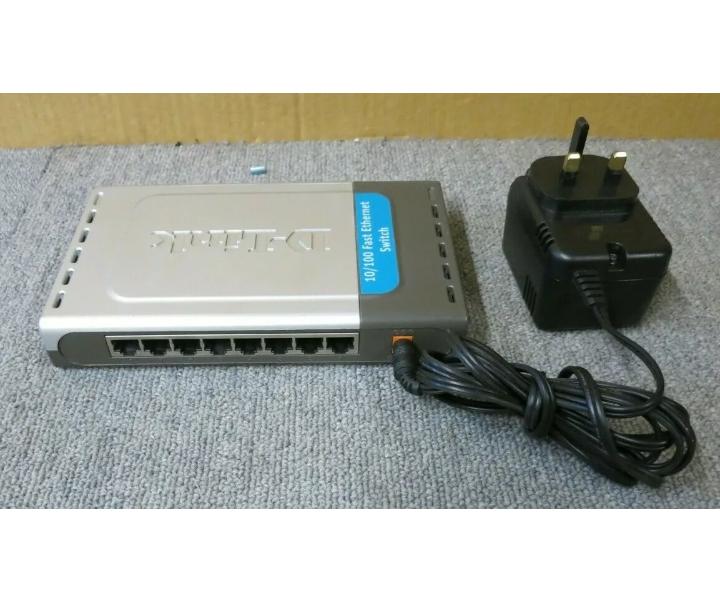 D-Link DES-1008D