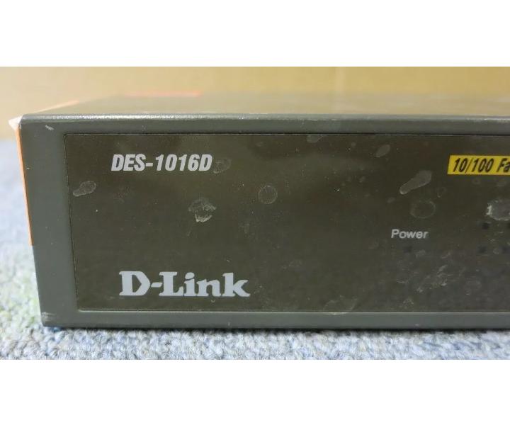 D-Link DES-1016D 100Mbps