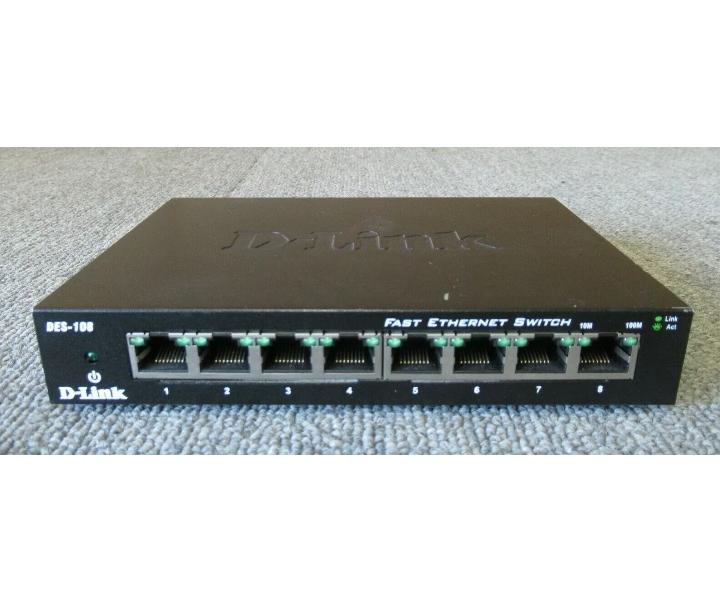 D-Link DES-108 100Base-TX