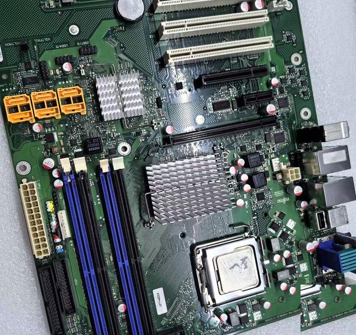 D2836-S11 GS1 CPU DDR3 USB SATA