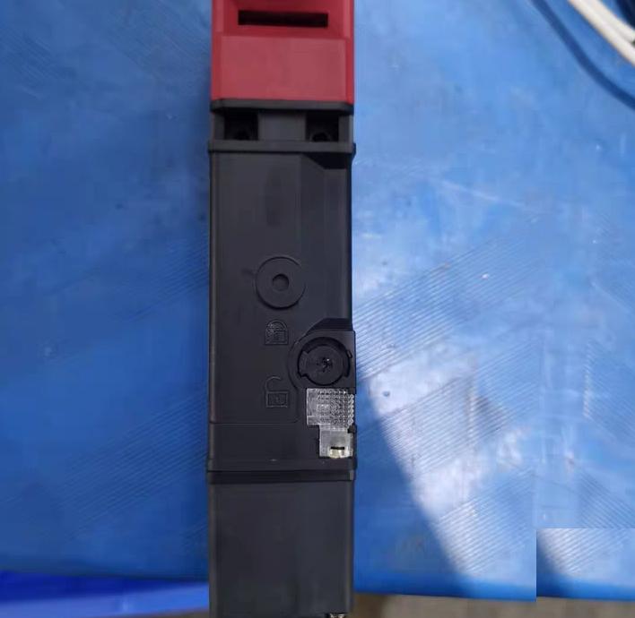 D4SL-N2NFA-D AC-15 1 5A 120VAC DC-13 0 22A 125VDC 1300N IP67 1