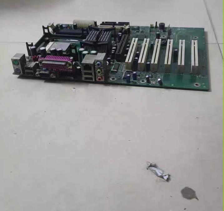 D845BG Intel D845BG E210882 6 PCI 845D AGP