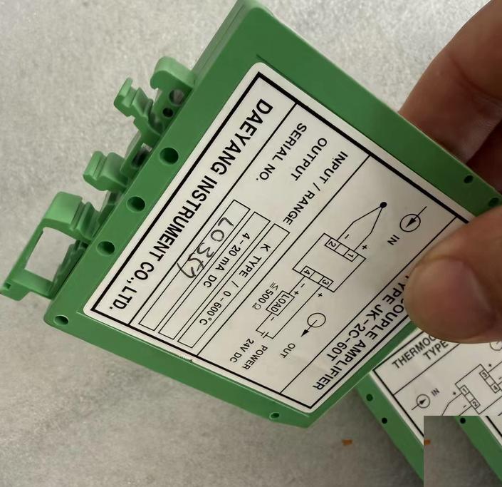 DAEYANG JK-2C-60TK 0-600℃ 4-20mA DC24V 500Ω 3