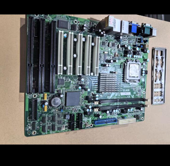 DFI EL620 DDR3 CPU USB