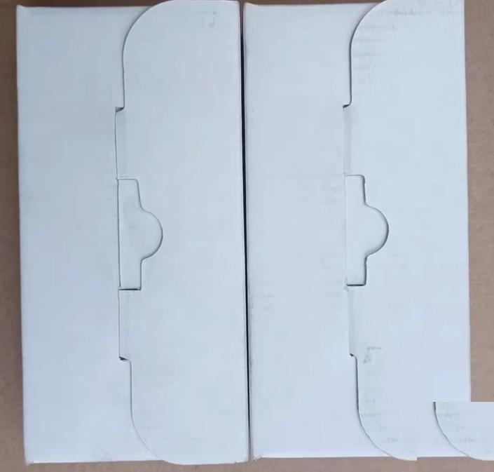 DIMENSIONI DS UK1A G4-1ESY 2 600 G6-4