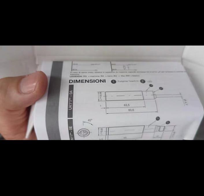 DIMENSIONI DS UK1A G4-1ESY 2 600 G6-4