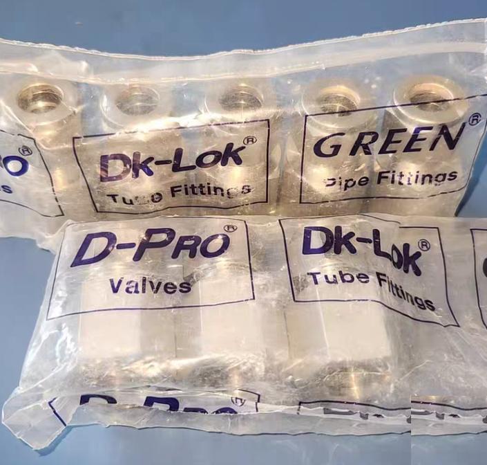 DK-LOK DCF12M-8R 1 2npt 12mm 12 mm x 1 2 in NPT SS-12M0-7-8 406 86