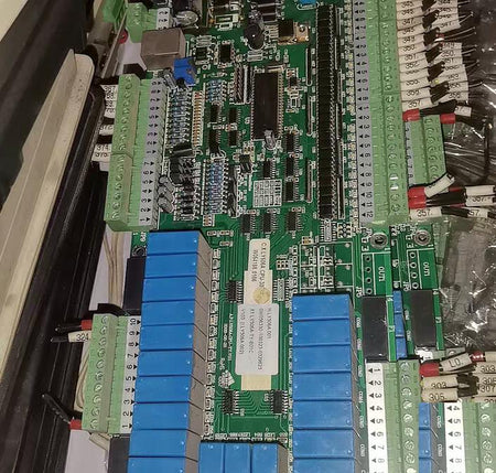 DM103A V100 F18M