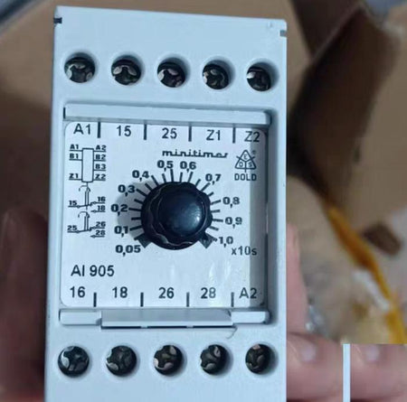 DOLD AI 905 82 AC220V 3 AI 905 81 AC220V 2 5 230