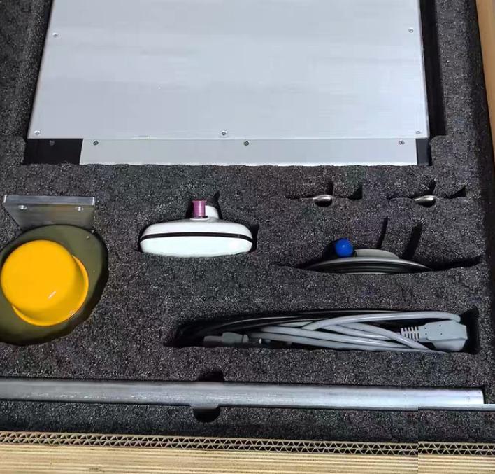 DPS 110 DGPS Receiver Kongsberg Fugro Hemisphere