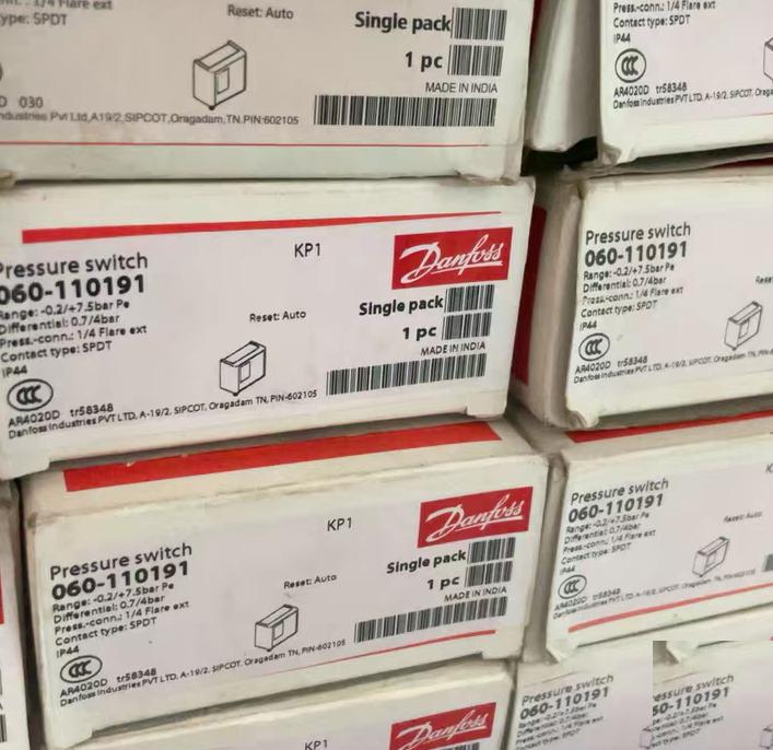 Danfoss 060-110191 KP1 -0 2 7 5bar SPDT 1 4 Flare IP44