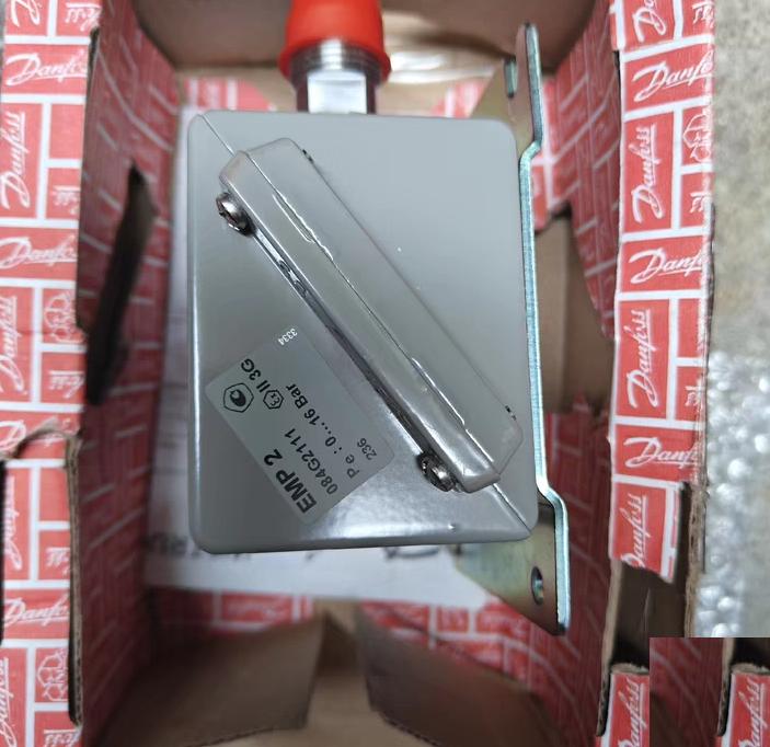 Danfoss EMP2084G2107 0-6bar 1 084G2206 0-4bar 2