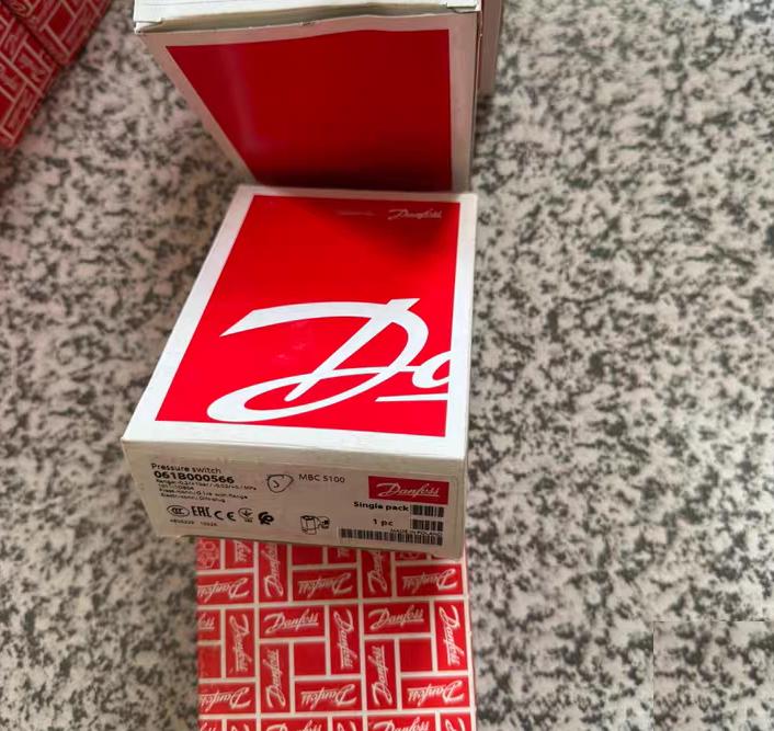 Danfoss MBC5100061B0005661011-1DB04-0 2 1bar -0 02-0 1mpa G1 4
