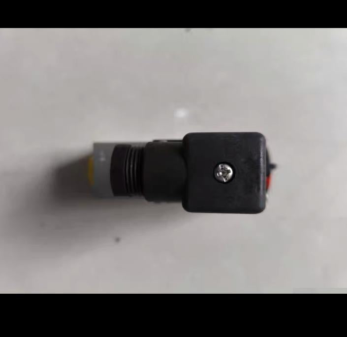 Danfoss MBC5100 4241-1CB04 061B1B100166 1 10bar 150barAC15 0 5A 250VDC13 12W 125V