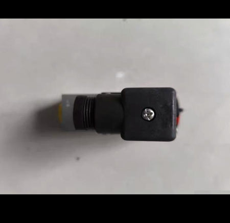 Danfoss MBC5100 4241-1CB04 061B1B100166 1 10bar 150barAC15 0 5A 250VDC13 12W 125V