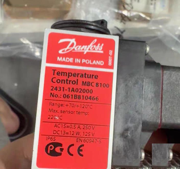 Danfoss MBC8100 2431-1A02000 70 120℃ 220℃ AC15 0 5A 250V DC13 12W 125V IP65 CE