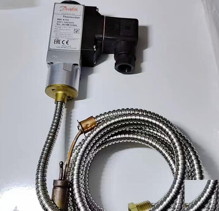Danfoss MBC 8100 2431-1A02000 061B810466 -70 120℃ 220℃ AC15 0 5A 250V DC13 12W 125V IP65