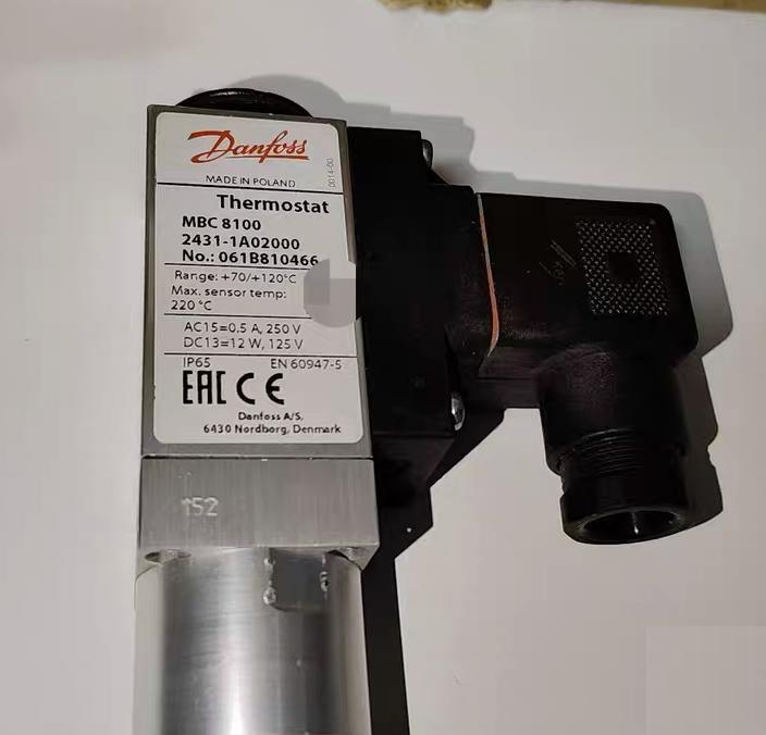 Danfoss MBC 8100 2431-1A02000 061B810466 -70 120℃ 220℃ AC15 0 5A 250V DC13 12W 125V IP65