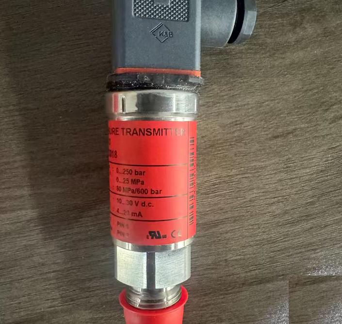 Danfoss MBS 33 060G3018 0-40bar 4-20mA 10-30V