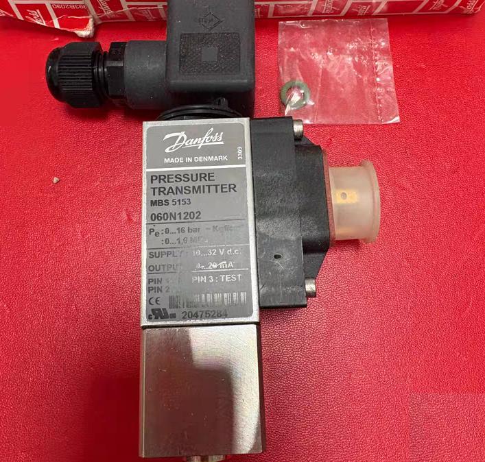 Danfoss MBS 5153 060N1202 0-1 6MPa 10-32V 4-20mA