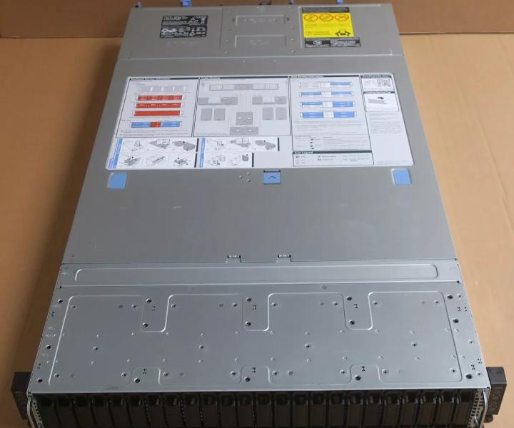 24-Bay C6400 C6525 128GB