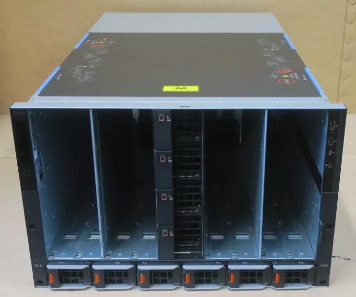 8-Slot MX7000 3000W MX9002m