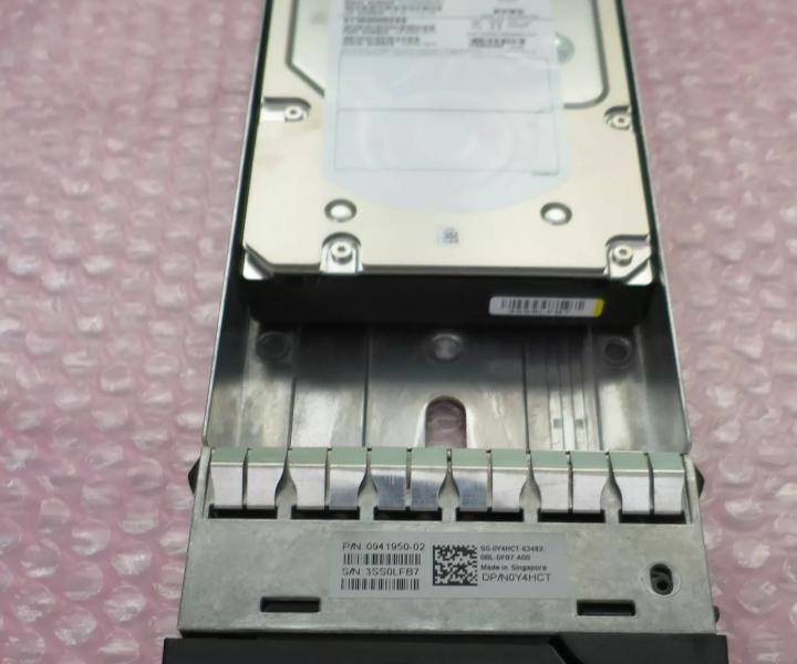 0941950-02 RS-600G10-SAS-NS2-DELL 600Gb Y4HCT