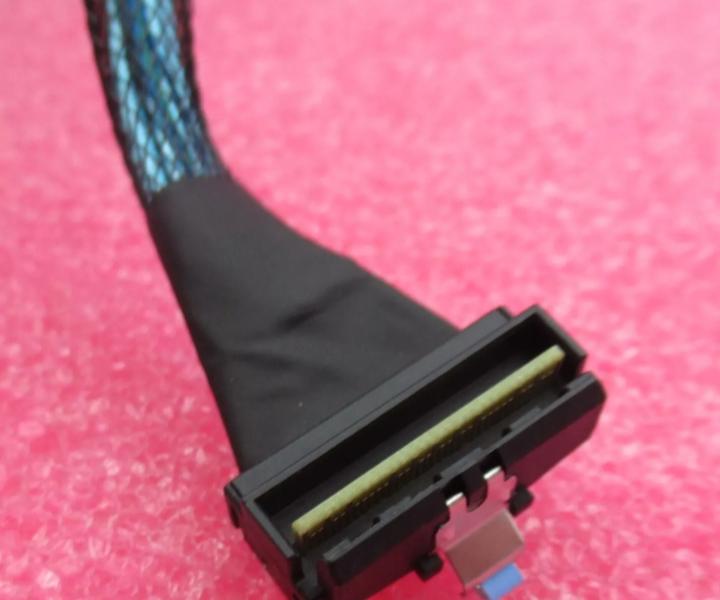 SFF-8654 SFF-8643 FN8DG R740xd H750 H350