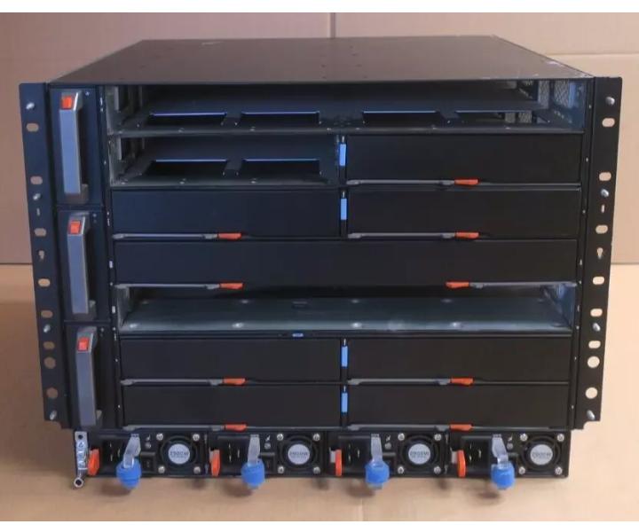10-Slot C9010 500WH