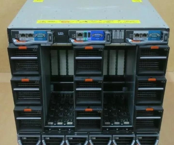 16-Slot M1000e