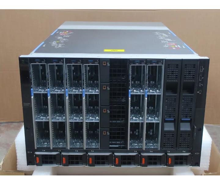 8-Slot MX7000 MX740c
