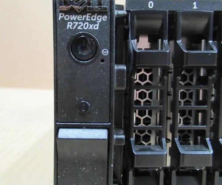 8-Core E5-2650 R720xd 2GHz 32GB