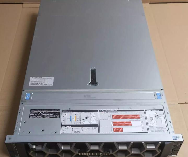 8-Bay R740 192GB 480GB