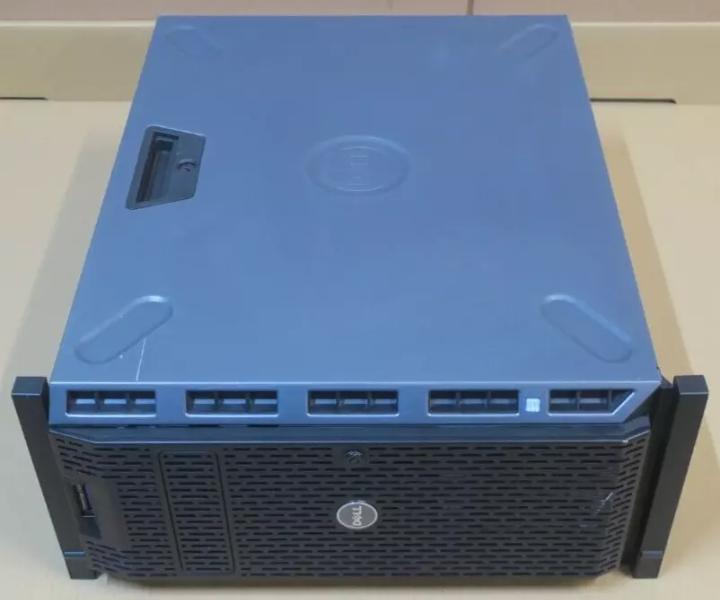 Quad-Core E3-1230V5 8-Bay T330 16GB