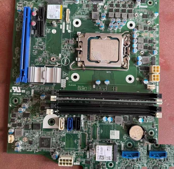 Dell XE4 SFF 1