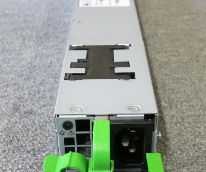 DPS-770BB s26113-e539-v50 RX200
