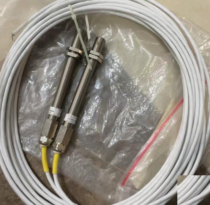 Dr E Horn proximity sensor IFGL01406-120K 2 pcs with cable